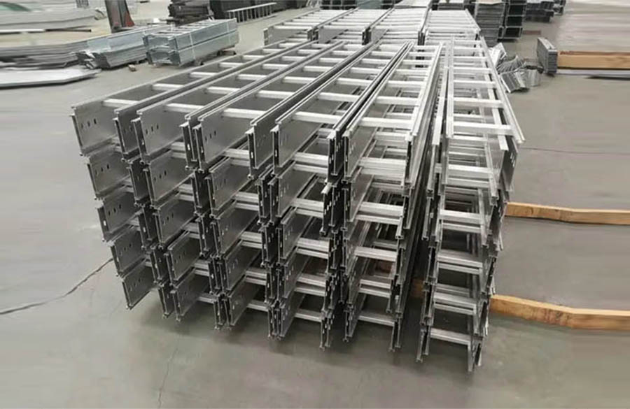 大跨距梯级式电缆桥架多少钱